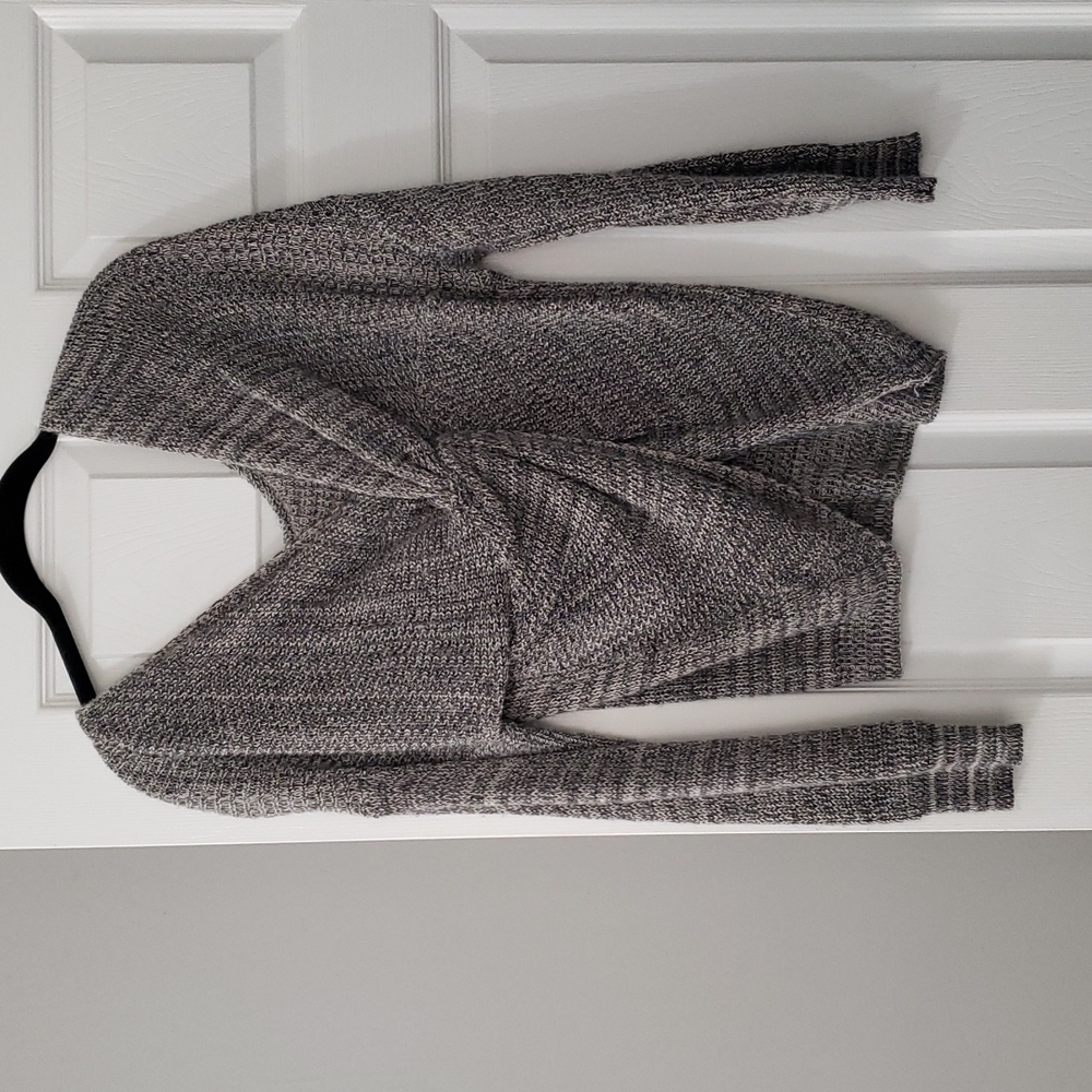 Sweater - Picture 2 of 5
